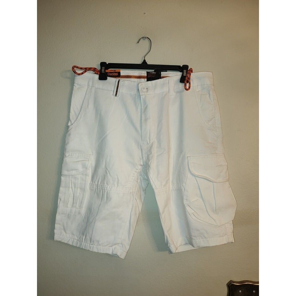 New with tag Decibel Men's Loose Fit Cargo White 100% Cotton Shorts Size 36